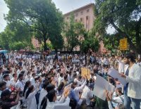 Doctors protest
